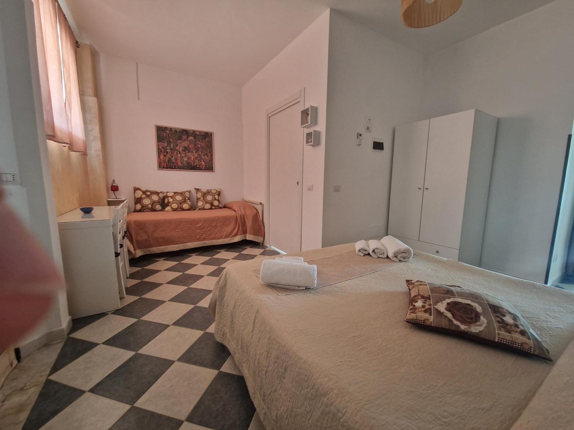 Santa Venere Apartments "Parcheggio Privato Moto-Auto" Ricarica Auto Elettriche 트로페아 객실 사진